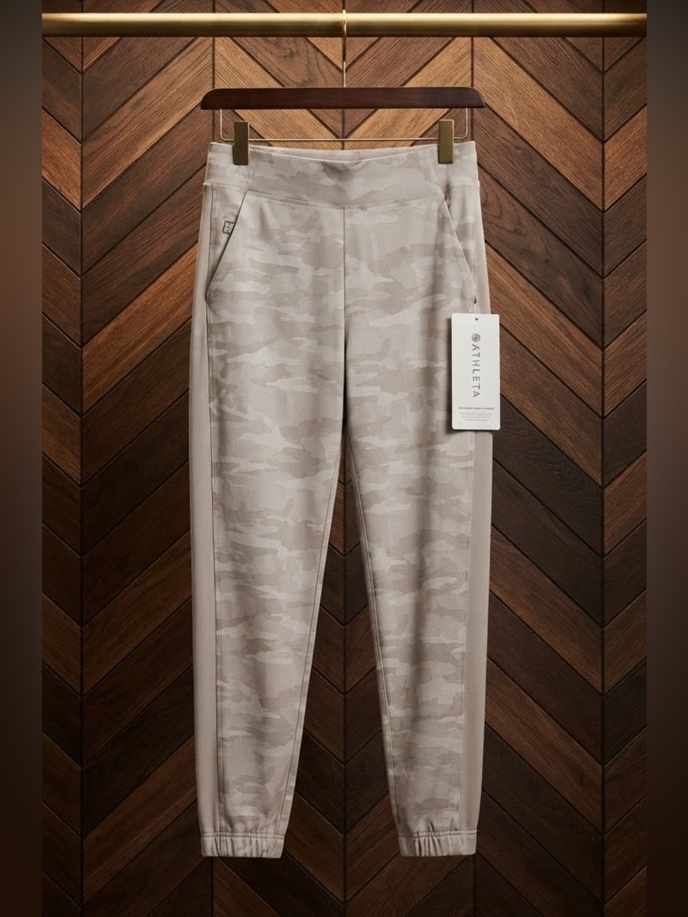NWT ATHLETA STRETCH ELASTIC WAIST PLUS 24 Brooklyn Camo Jogger FALL PANTS